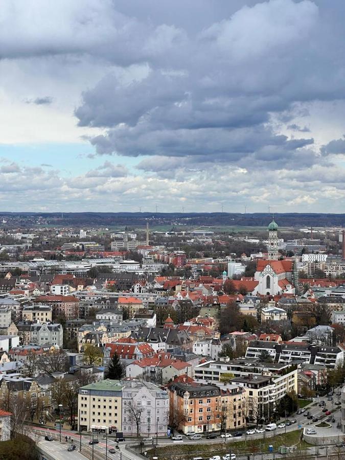 Cityapartment Im 33. Stock Augsburg Dış mekan fotoğraf